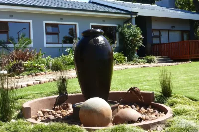 Marula Lodge