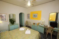 Hotel Solemare Beach & Beauty Spa Hôtels à : Ischia