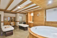 Pirin Golf Hotel & Spa - Hot Tub