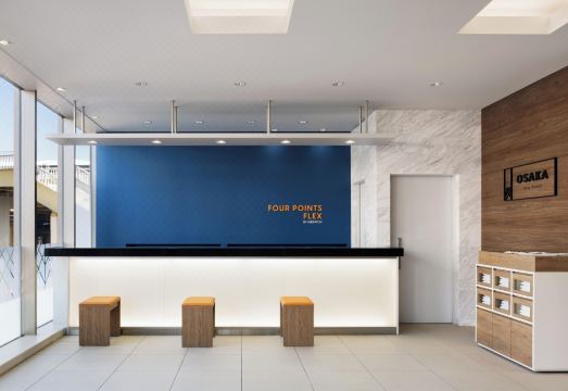 포 포인츠 플렉스 객실 내부