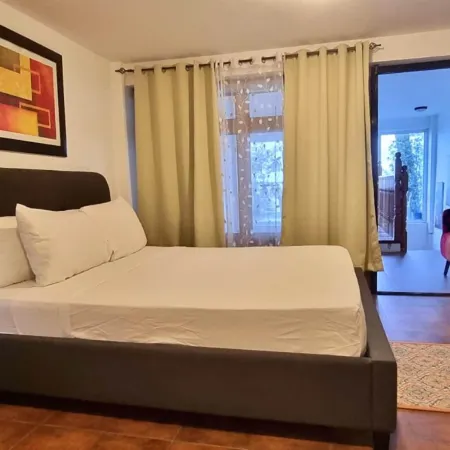 Appleton Little Paradise Beach Resort