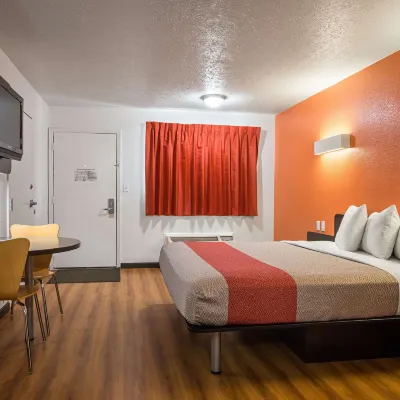 Motel 6 Columbus, Oh - OSU Các khách sạn gần Sân vận động Jerome Schottenstein Center
