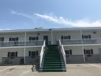 Atlantic Coast Inn Hotels in Surry