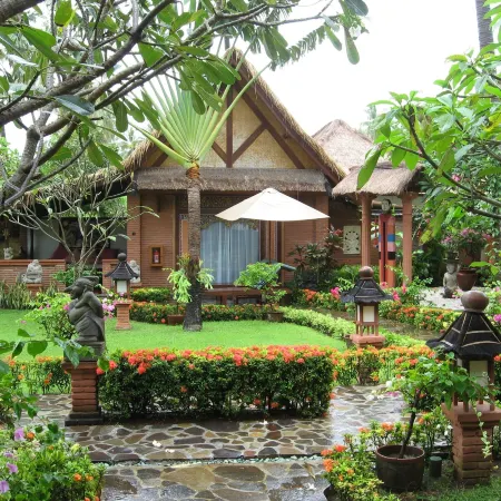 The Villas by Puri Mas Boutique Resort