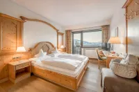 Royal Hotel Hinterhuber Hotels in Riscone