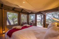 Mukambi Fig Tree Bush Camp – All Inclusive Hotels in Мумбуа