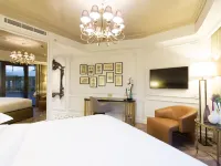 DoubleTree by Hilton Izmir Airport Hotels in Izmir