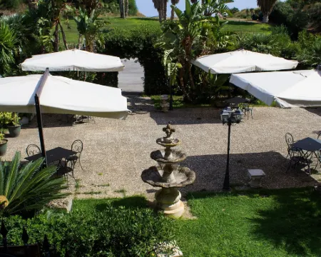 โรงแรมวิลล่าดามาโต โรงแรมในปาเลอร์โม