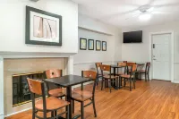 Best Western River Terrace Hotels in Cheboygan