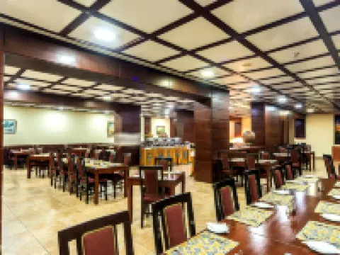 大都會酒店卡拉巴爾 卡拉巴爾酒店