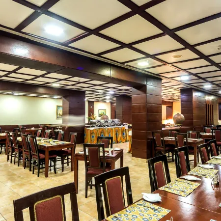 The Metropolitan Hotel Calabar Отели в г. Калабар