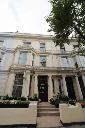 Holland Inn Hotel