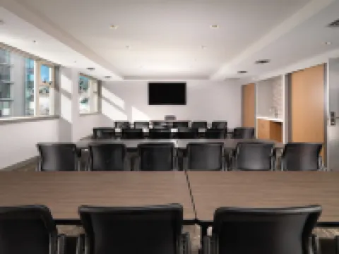 Chateau Victoria Hotel & Suites Hotels in Victoria