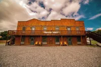 Chinook Winds Lodge Hotels in Dubois