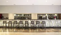 巴塞羅蓬塔翁布里亞酒店 - 酒吧