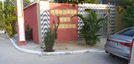 Meu Quarto No Rio de Janeiro Отели рядом с достопримечательностью «Praça Beira Mar»