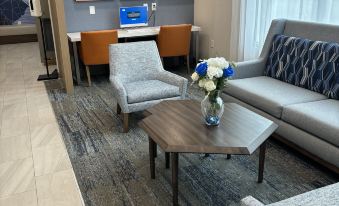 Holiday Inn Express & Suites Wilson I-95