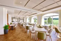 Dolce by Wyndham CampoReal Lisboa - breakfast