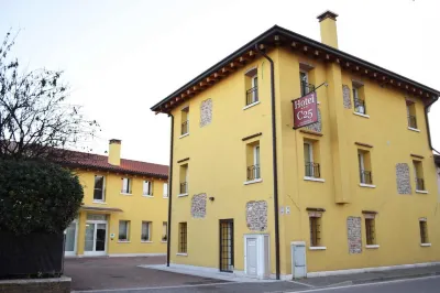 Hotel C25 Các khách sạn ở Volpago del Montello