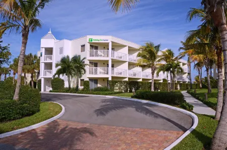 Holiday Inn Express 北棕櫚灘的海景