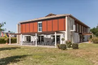 Logis Hôtel Aliénor Hôtels à : Bommes