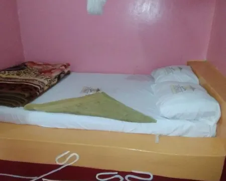 Club Panas Hotels in Bondo