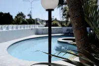 The Noosa Apartments Các khách sạn ở Mũi Noosa