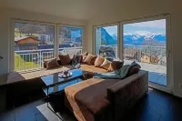 Modern and Cosy 5 Rooms Penthouse with Stunning View Hotels in Triesenberg