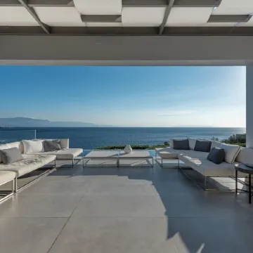 Welcome to Villa Soligia! Beach Front Villa Large Private Pool Amazing Sea View