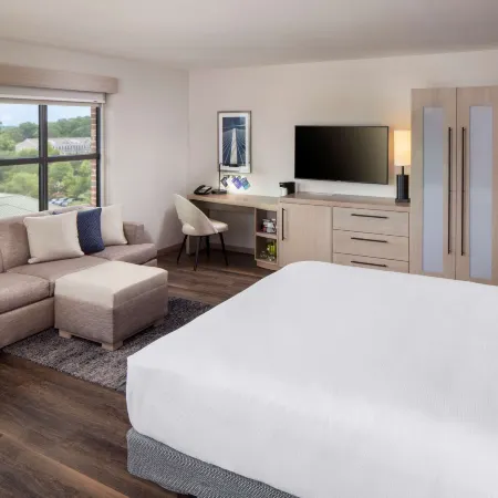 Hyatt Place Mount Pleasant Towne Centre