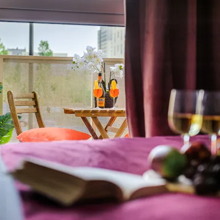 Lumina Premium Apartments with Balcony, Parking