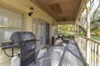 Pinners Compound- 4 Br Hot Tub Fire Pit Hotels in Buncombe County