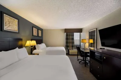 Suburban Studios Hotels in San Angelo