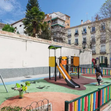limehome Granada Calle Lopez Rubio