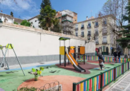 limehome Granada Calle Lopez Rubio