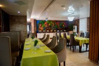 Golden Tulip Crown Prince Hotel, Awka