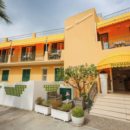 Hotel Rivamare