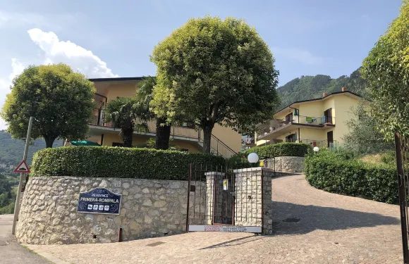 第一羅姆帕拉公寓