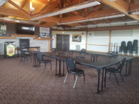 Super 8 by Wyndham Kenora Hoteles en Kenora