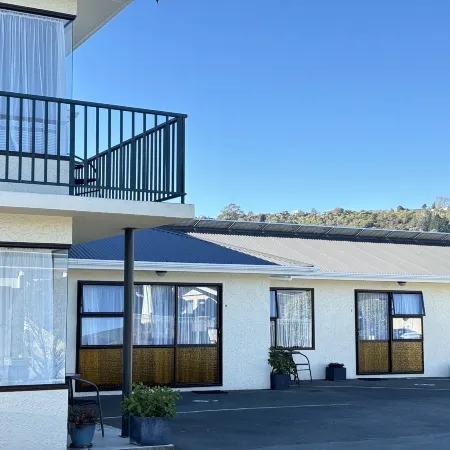 Arcadia Motel