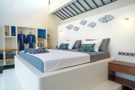 Stay Shark Villas Gili Air Отели рядом с достопримечательностью «Водопады Сенданг-Гил и Тиу-Келеп»