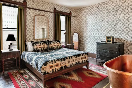 Urban Cowboy Denver Отели рядом с достопримечательностью «Денвер Музеум оф Нейчер & Сайенс»