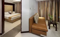 Hotel the Cox Today