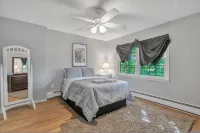 Westchester Castle Ossining Hotels in Fawn Creek