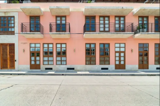 佩德雷加爾公寓 酒店