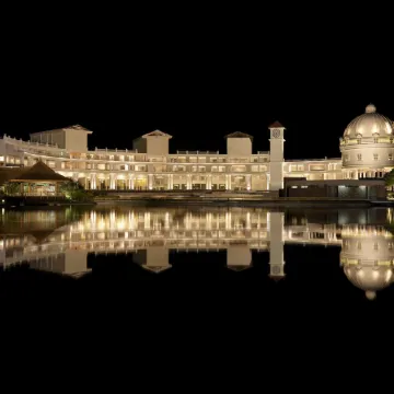 Amanora the Fern Pune, Series by Marriott