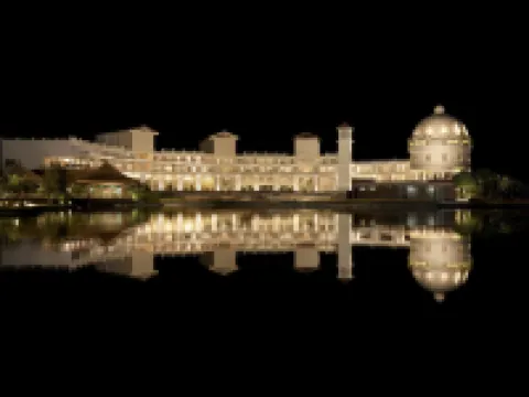 Amanora the Fern Pune, Series by Marriott