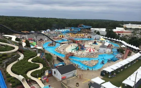 The Glen Cove Hotel & Restaurant