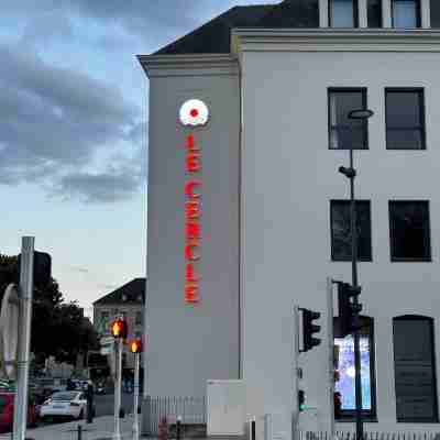 Hotel Le Cercle Hotel Exterior