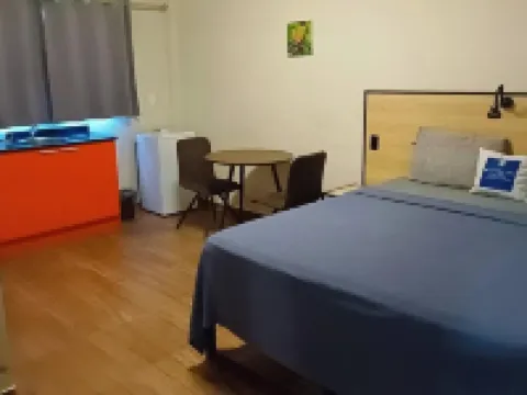 ウォーターランド スイーツ パラマリボのホテル